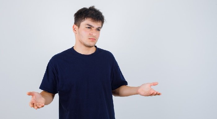 Inspirasi Warna Kaos Polos yang Cocok untuk Segala Suasana